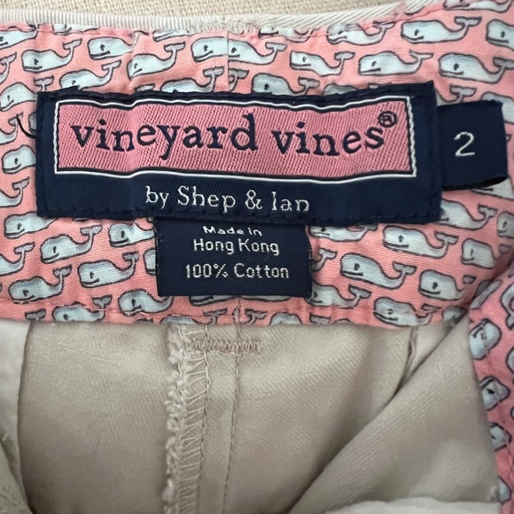 Vineyard Vines Sz 2 Khaki Shorts - Picture 3 of 7